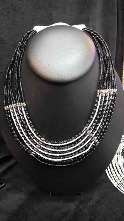 Cod.COLLAR-J6222 Collar con mostacilla