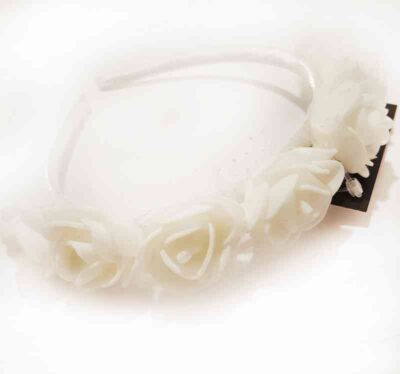 Cod.Vincha-012 Vincha con flor y tul color blanco