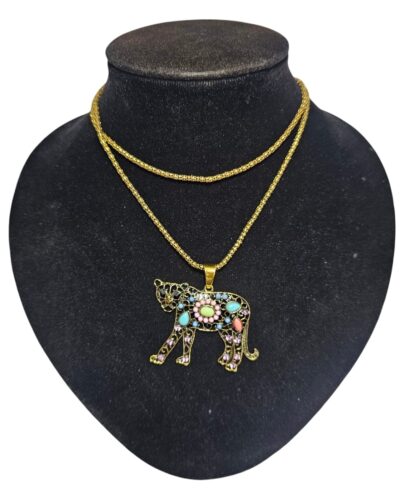collares de la india con estrás ypiedras