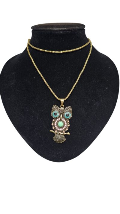 collares de la india con estrás ypiedras
