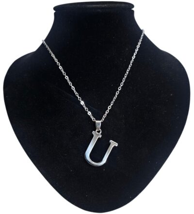 collares con dijes de acero quiruirco