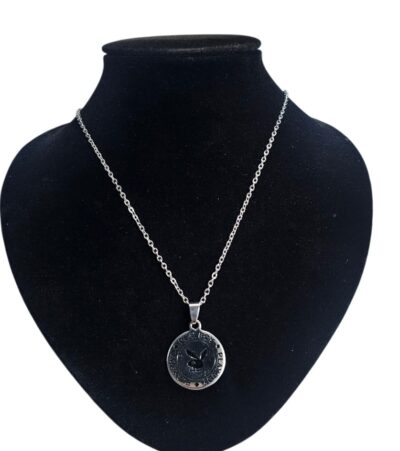 collares con dijes de acero quiruirco