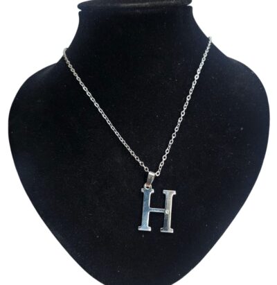 collares con dijes de acero quiruirco