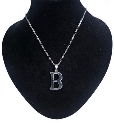 collares con dijes de acero quiruirco