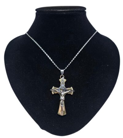 collar con dije acero cruz.
