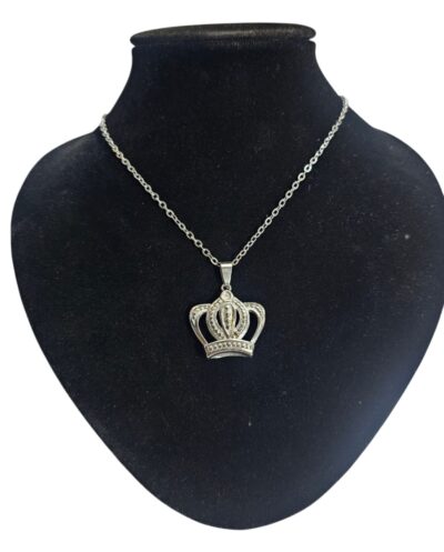 collar con dijes acero corona