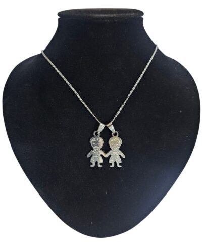 collar con dijes acero
