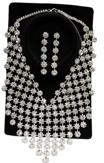 conjunto de collares de estras fantacia finafiestita