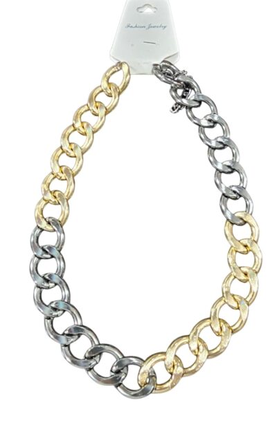 collares con cadenas gruesas