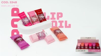 LIP GLOSS